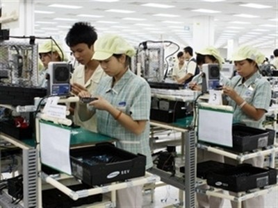 Vietnam’s economic growth forecast by ADB rises  - ảnh 1